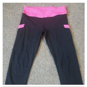 Lululemon capris